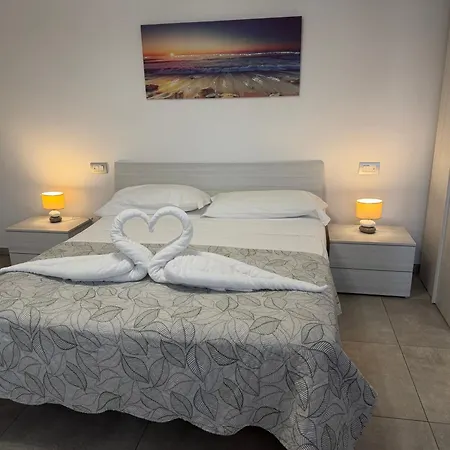 Vittoria Di Apartment Como