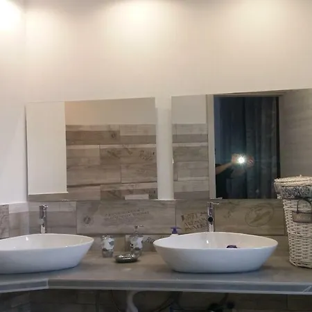 Vittoria Di Appartamento Côme